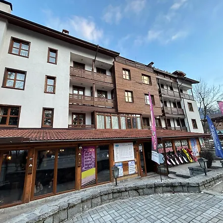 Apartmán Ski-in Flat Next To Road At Mountain View *
