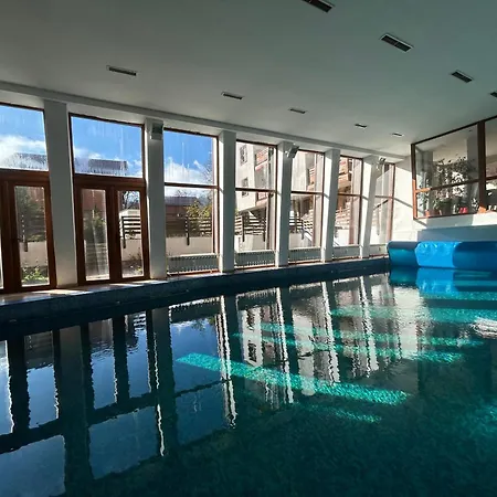 Appartement Ski-in Flat Next To Road At Mountain View