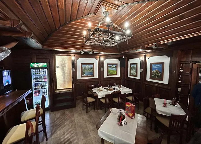 Ski-in Flat Next To Road At Mountain View 公寓 班斯科